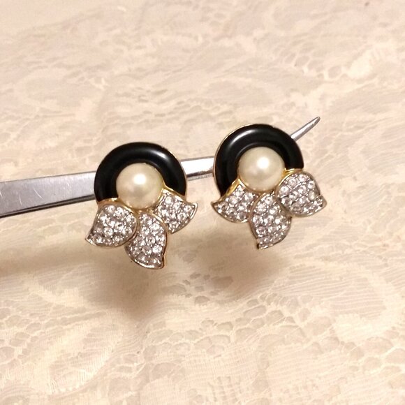 Vintage White Pearl Clear Cubic Zirconia Gold Tone Earrings Pendant - Picture 1 of 16